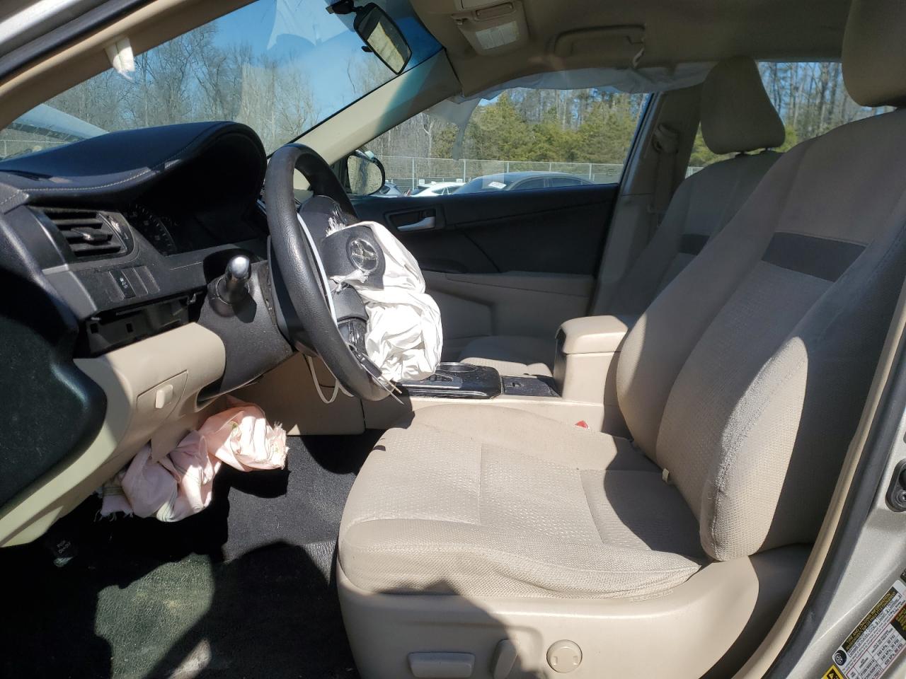 2014 Toyota Camry - Image 7
