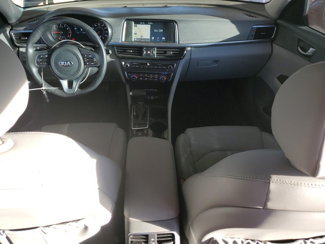 2018 Kia Optima - Image 8