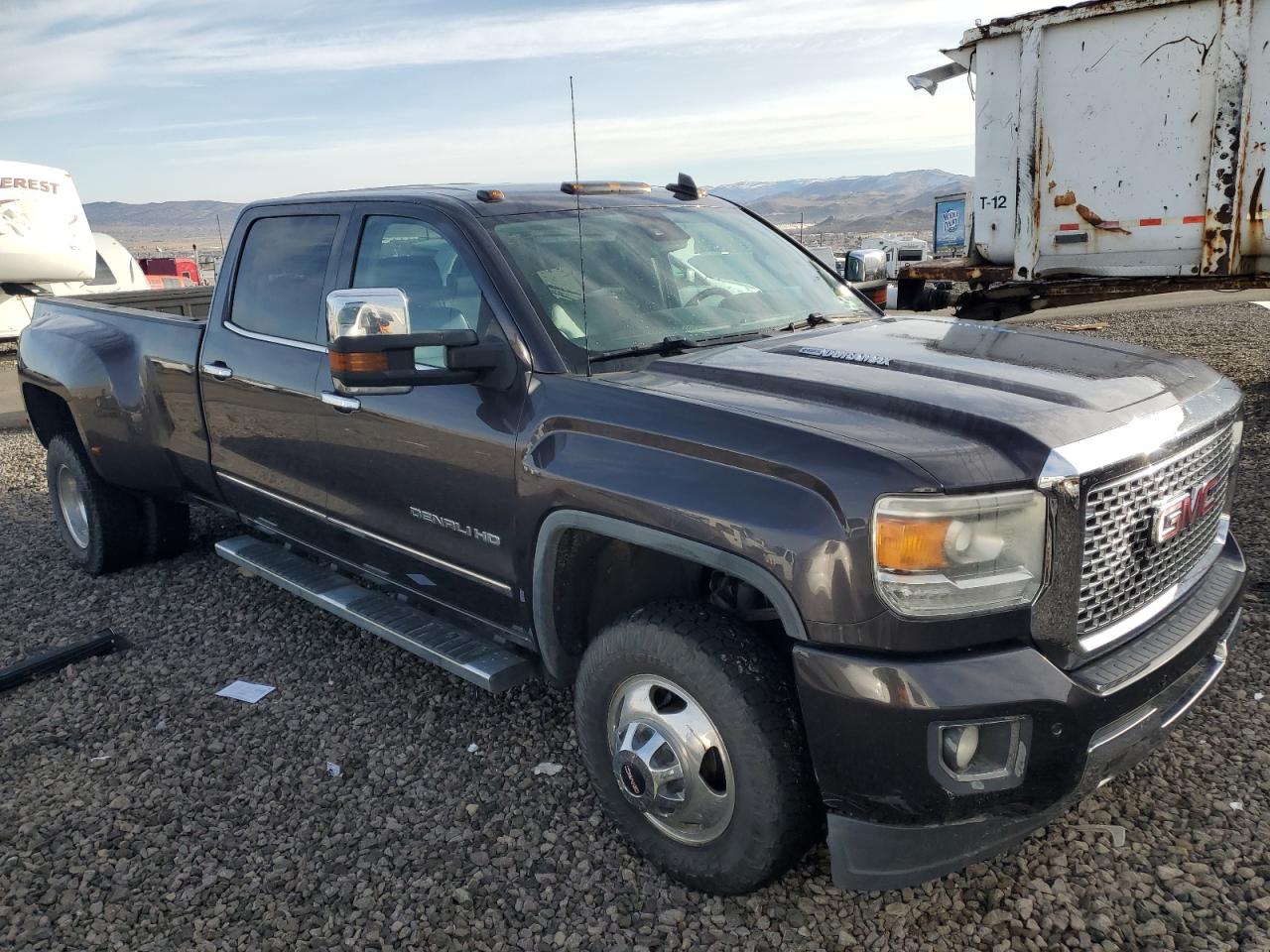 2015 GMC Sierra - Image 4