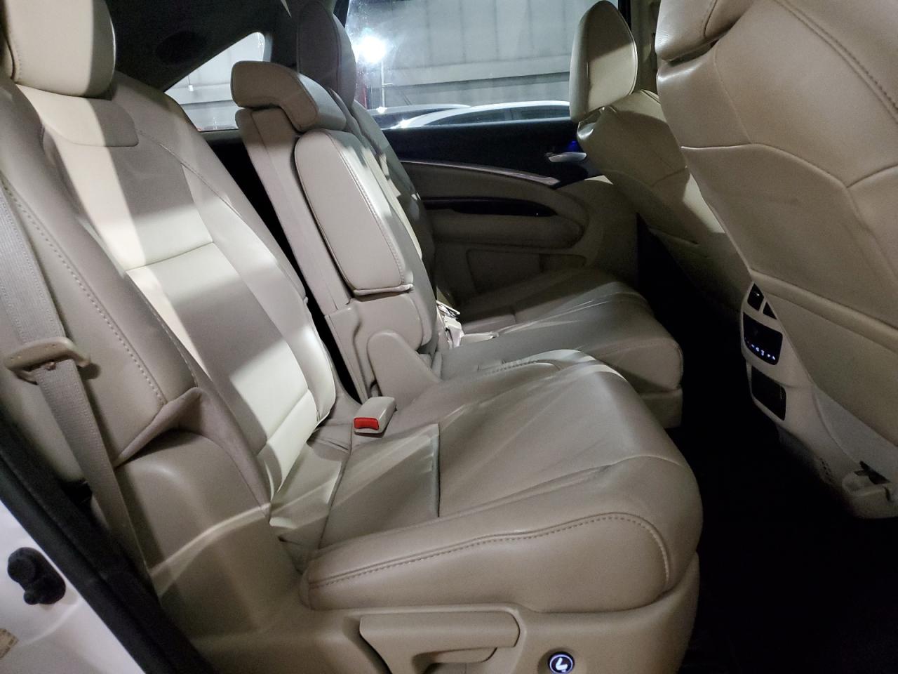 2015 Acura MDX - Image 11