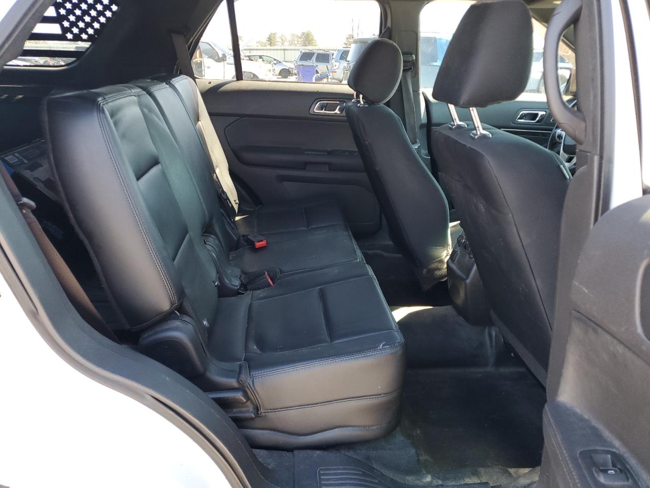 2013 Ford Explorer - Image 11