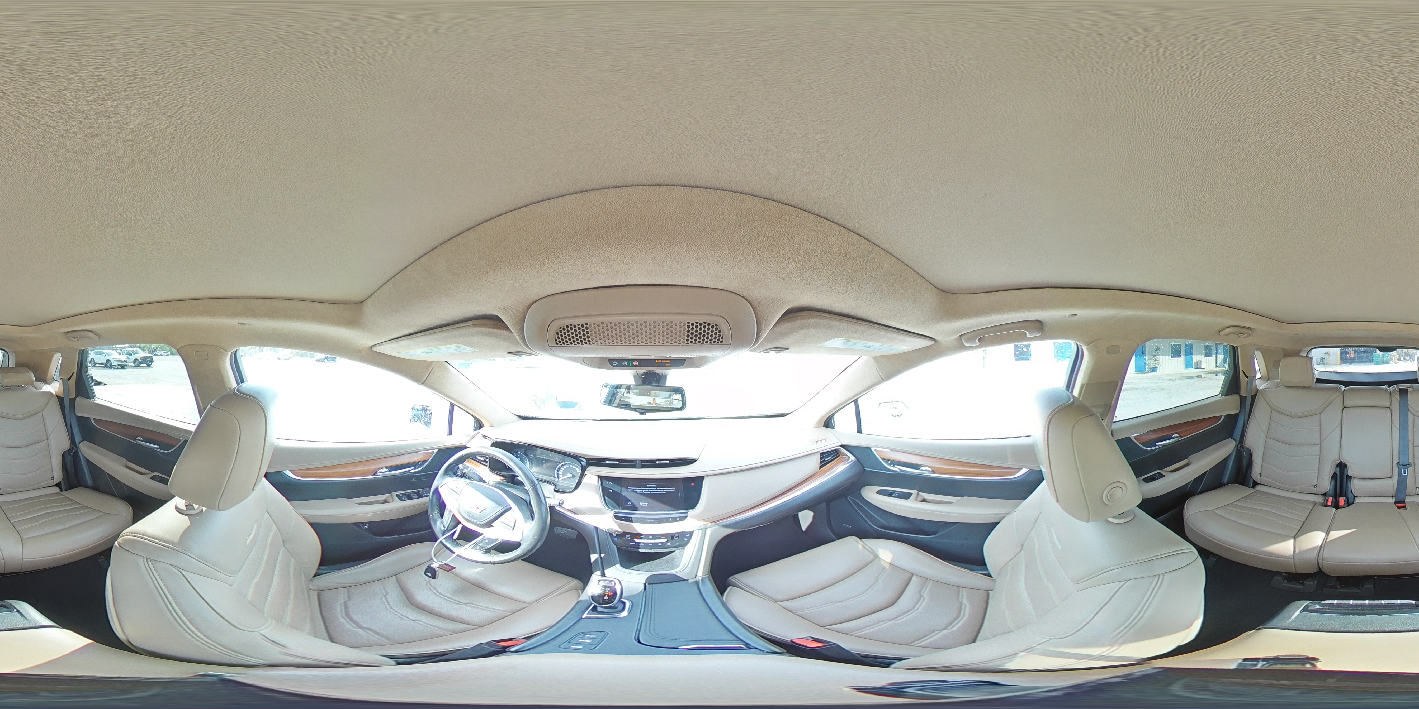 2019 Cadillac XT5 - Image 16