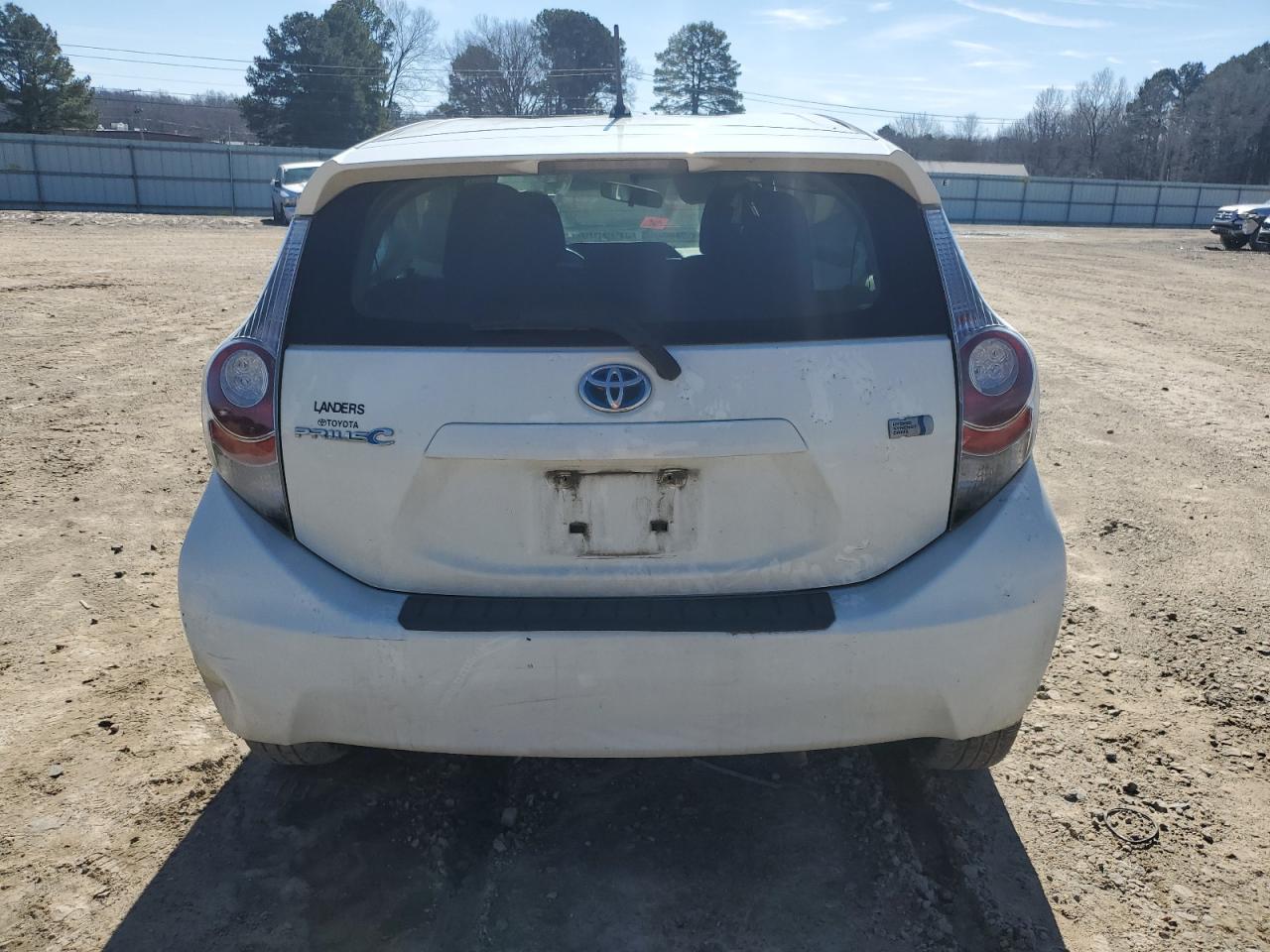 2014 Toyota Prius - Image 6