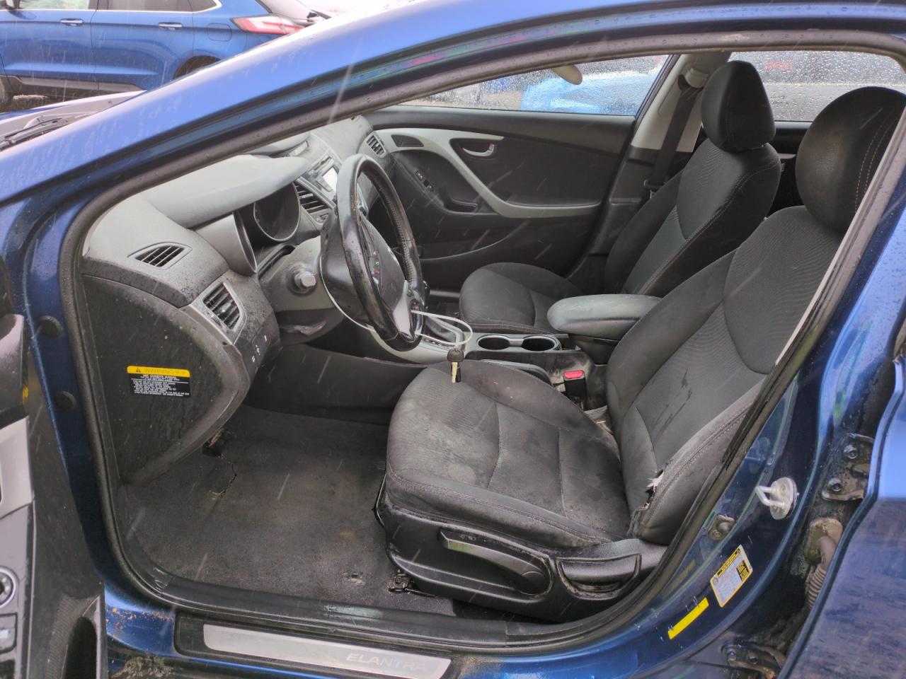 2015 Hyundai Elantra - Image 7