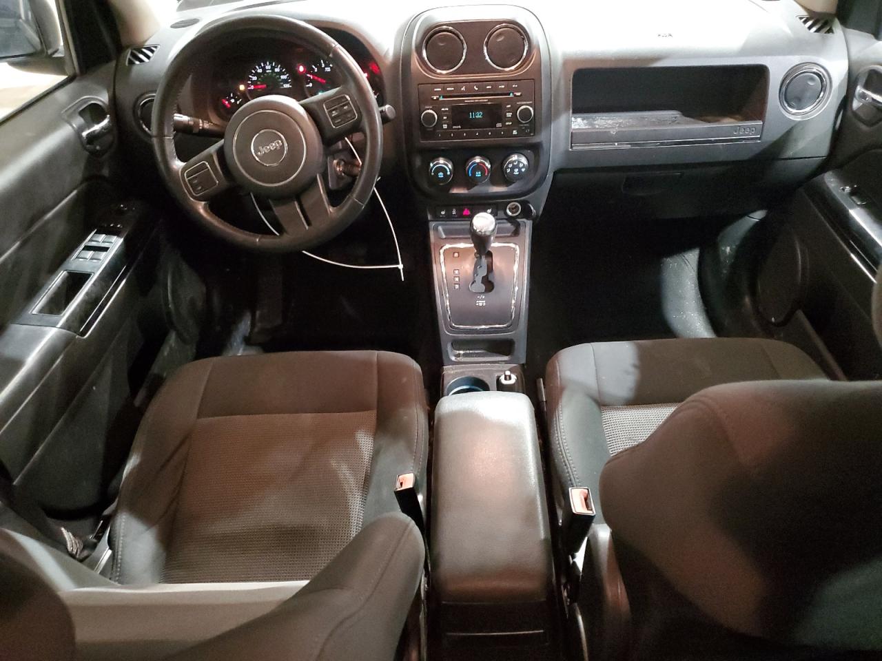 2012 Jeep Compass - Image 8
