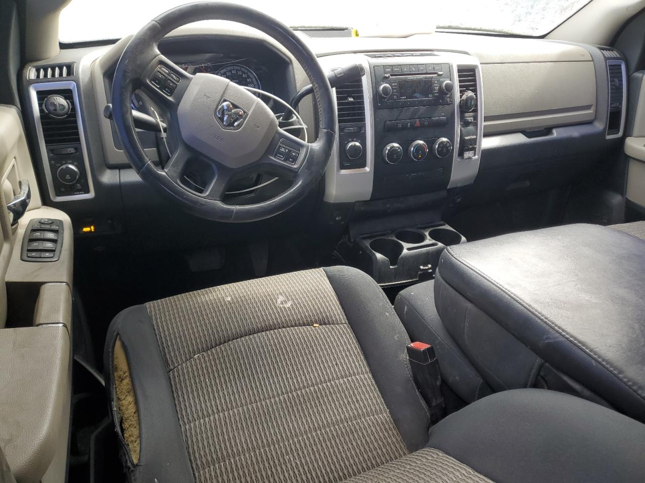 2012 Dodge RAM - Image 8