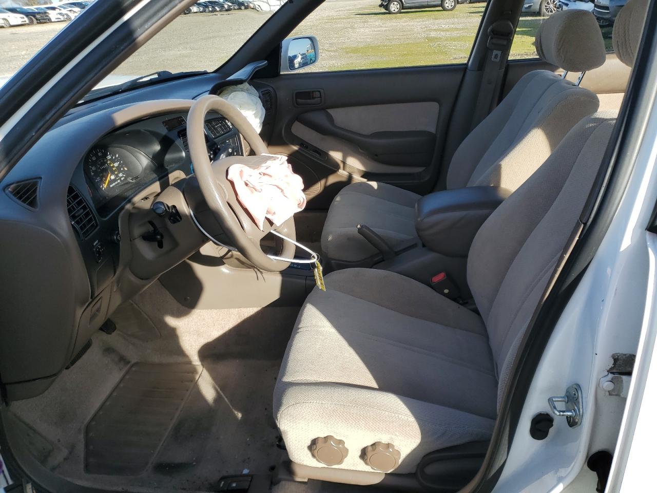 1995 Toyota Camry - Image 7