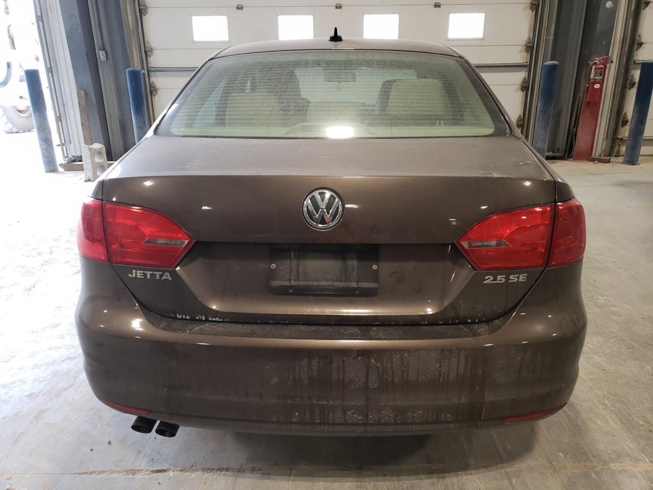 2012 Volkswagen Jetta - Image 6