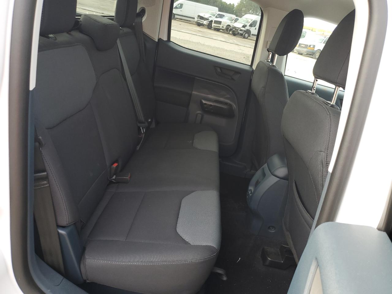 2023 Ford Maverick - Image 10