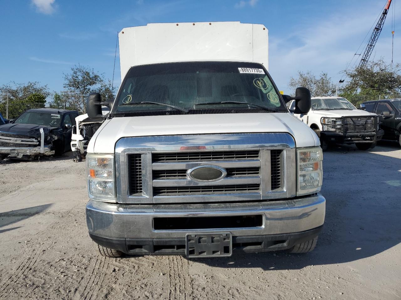 2014 Ford Econoline - Image 5