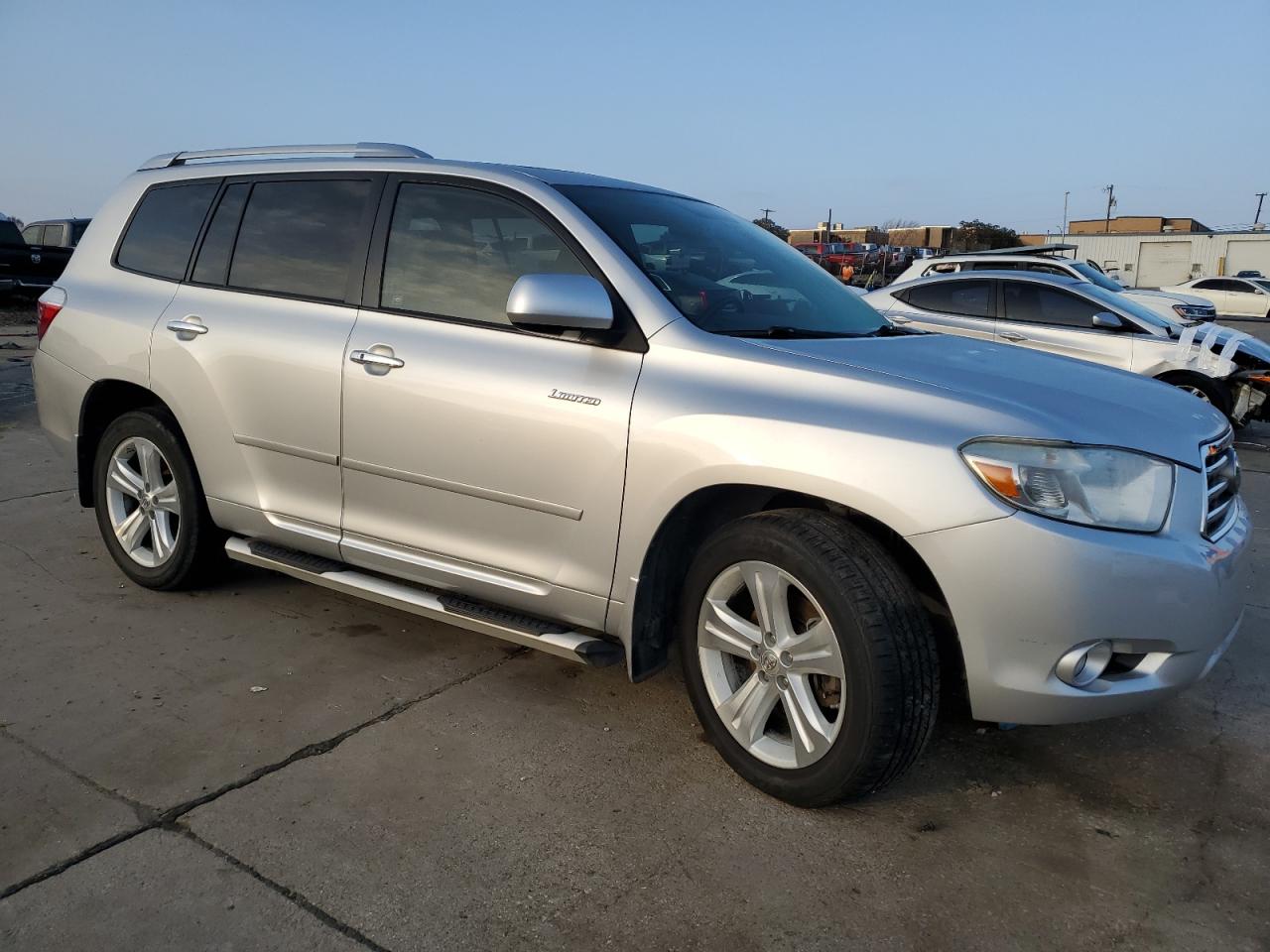 2010 Toyota Highlander - Image 4