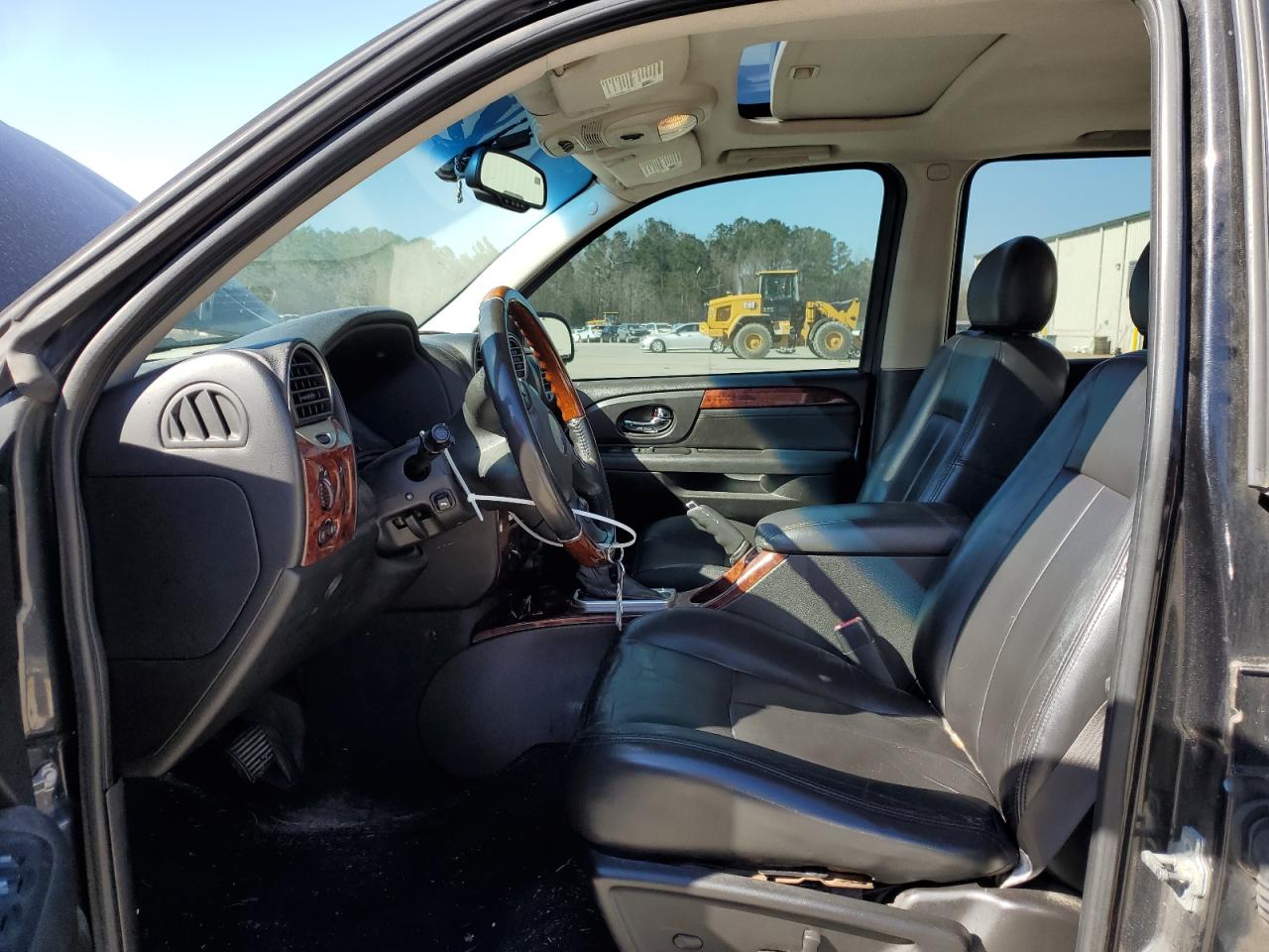 2008 GMC Envoy - Image 7
