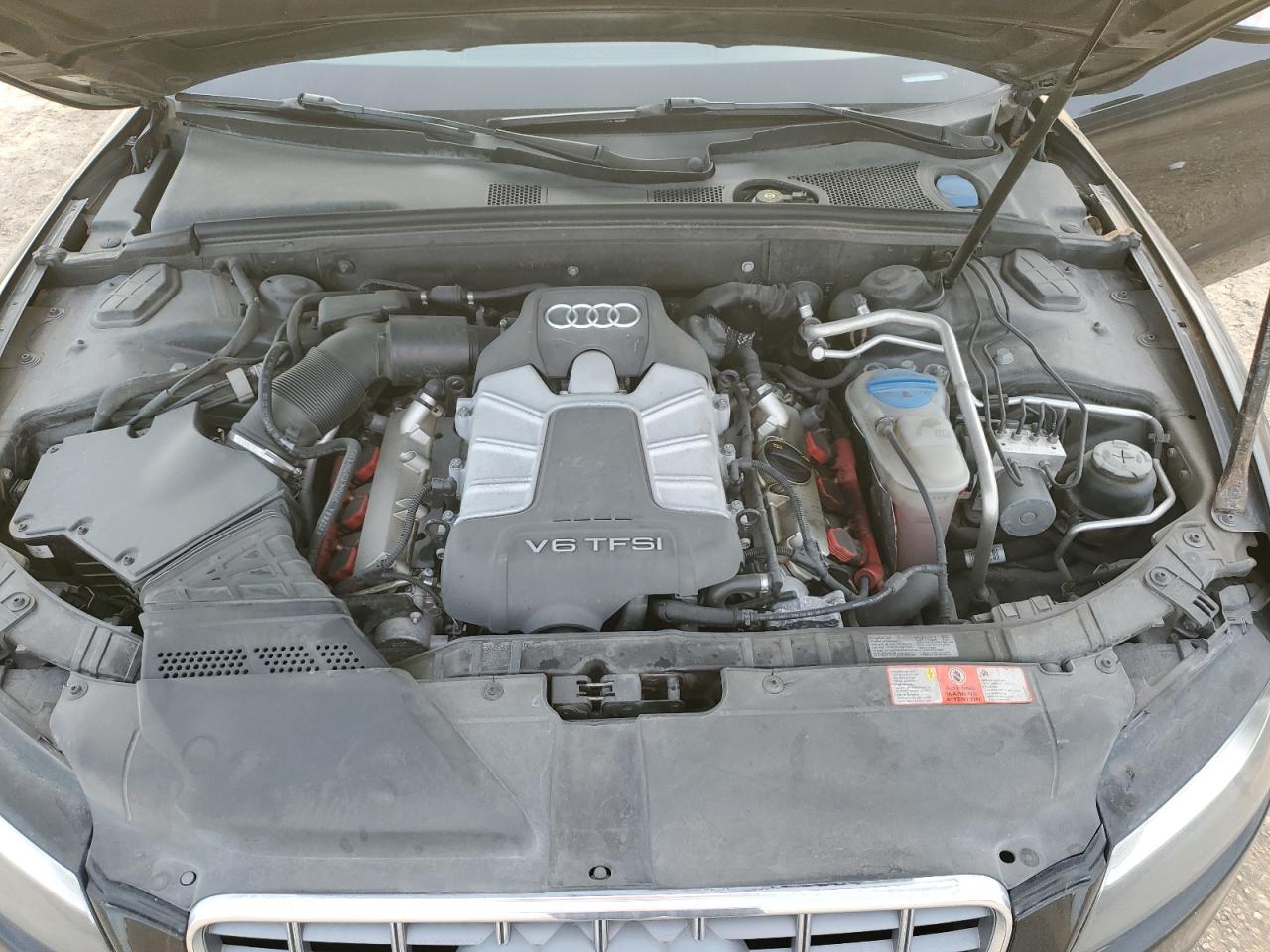 2010 Audi RS5 - Image 11