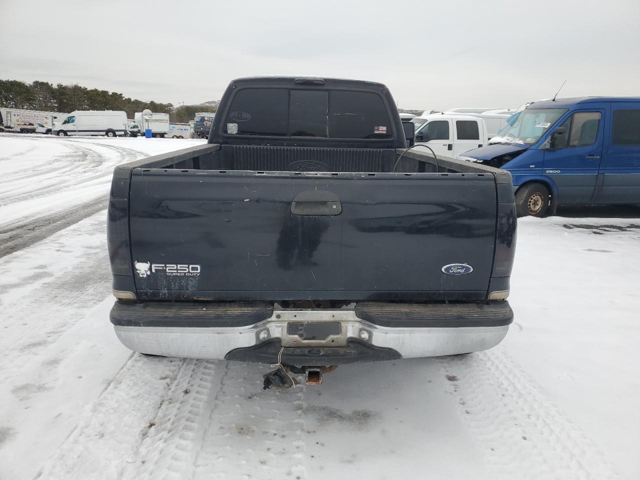 2000 Ford F250 - Image 6