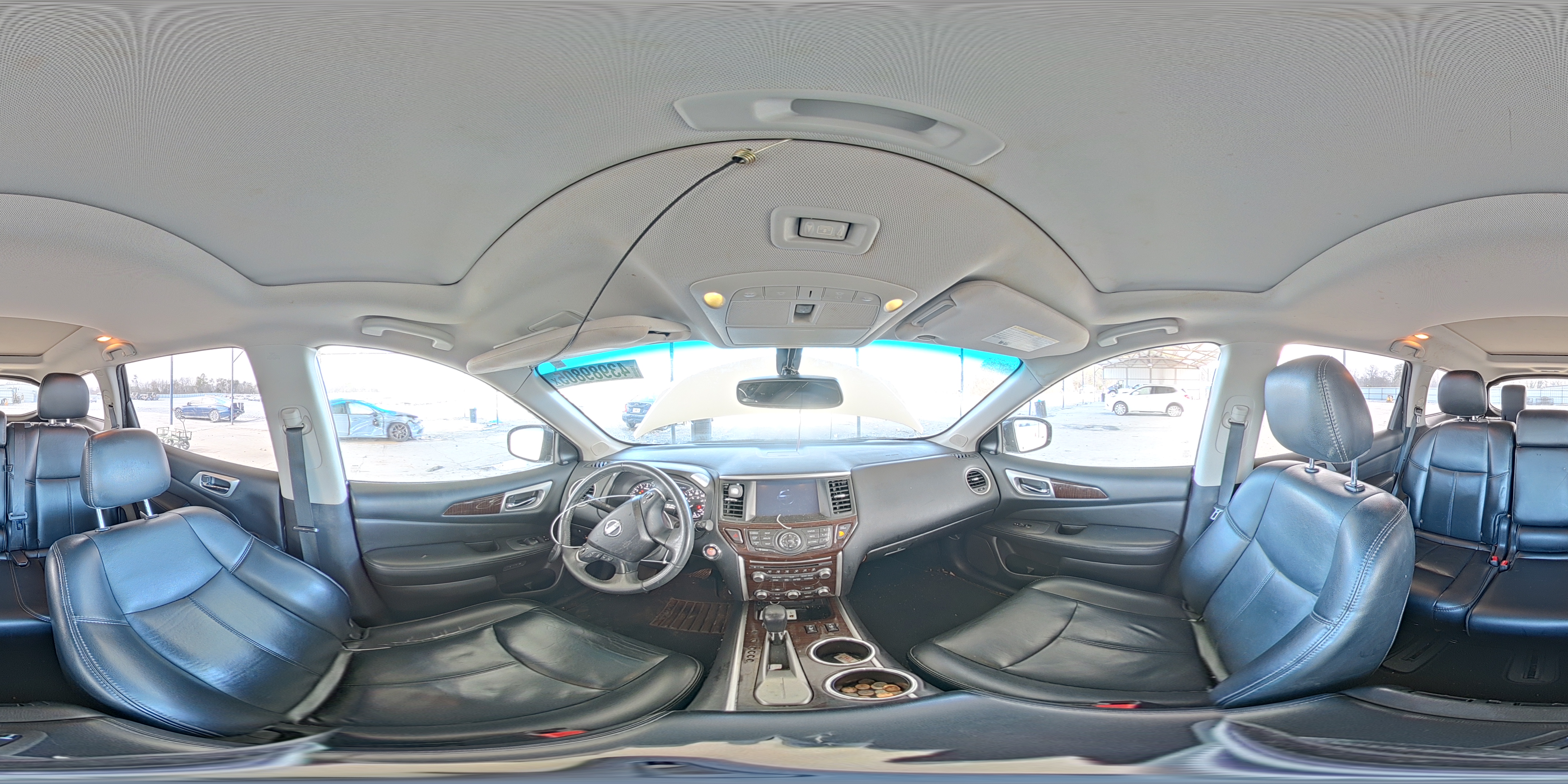 2015 Nissan Pathfinder - Image 13