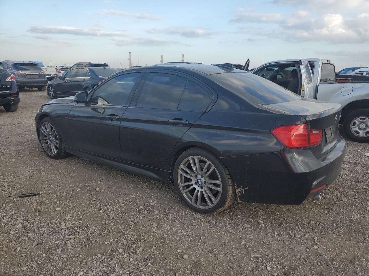 2015 BMW 3er - Image 2