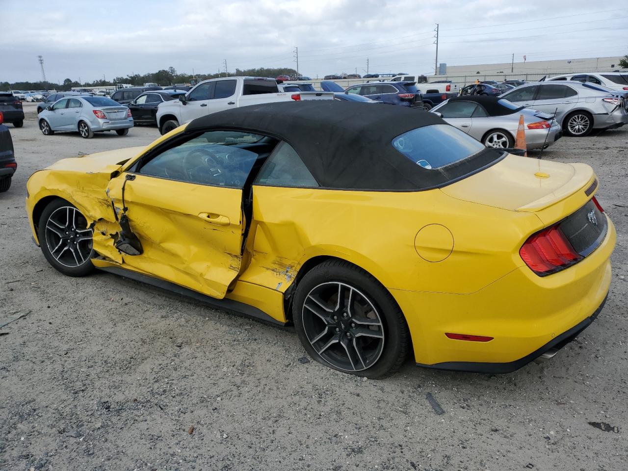 2018 Ford Mustang - Image 2