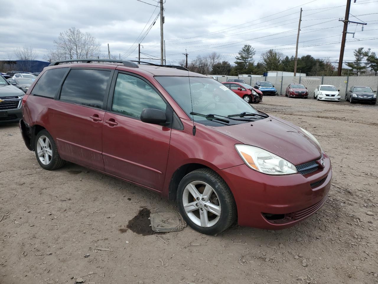 2004 Toyota Sienna - Image 4