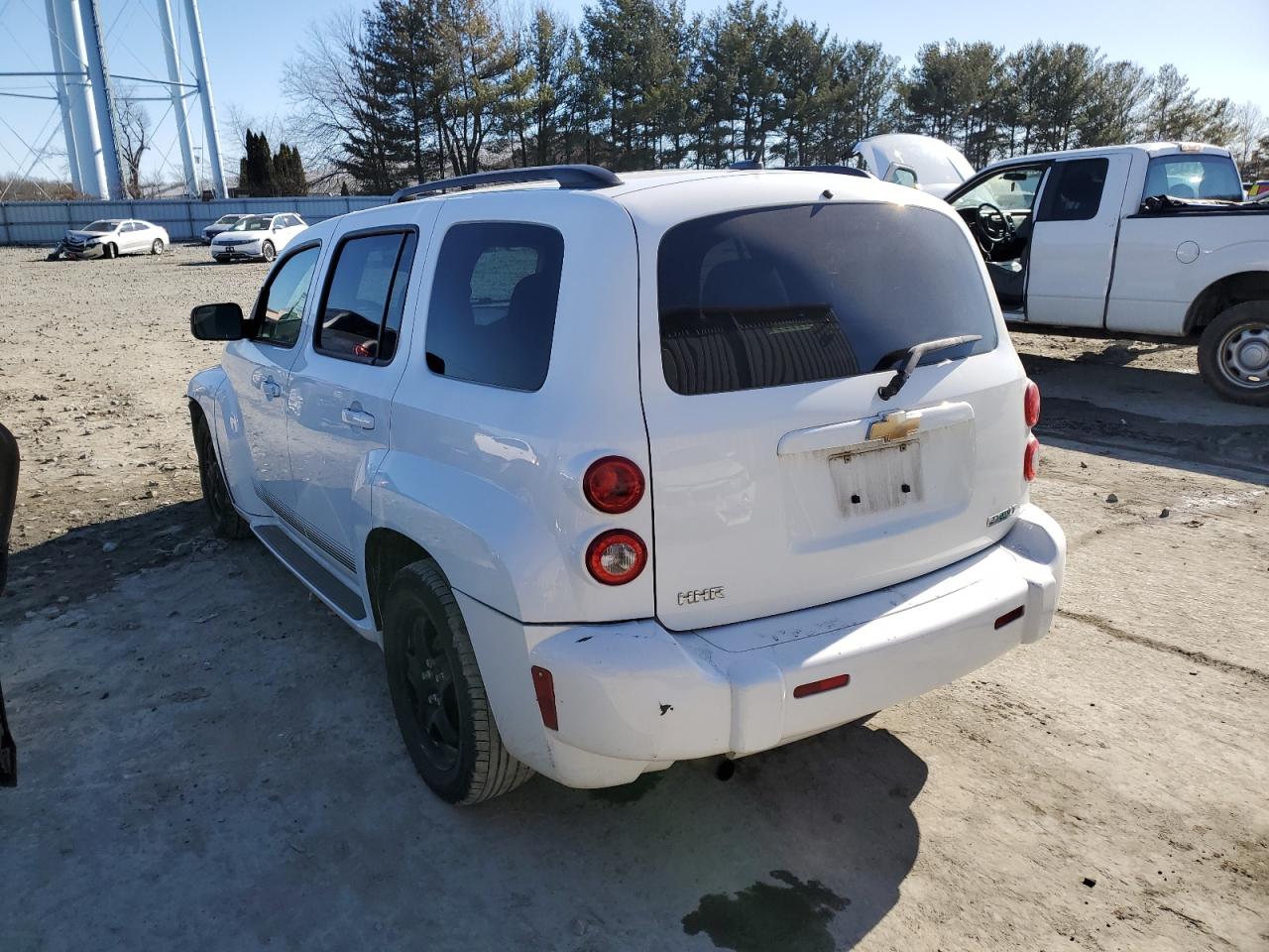 2011 Chevrolet HHR - Image 2