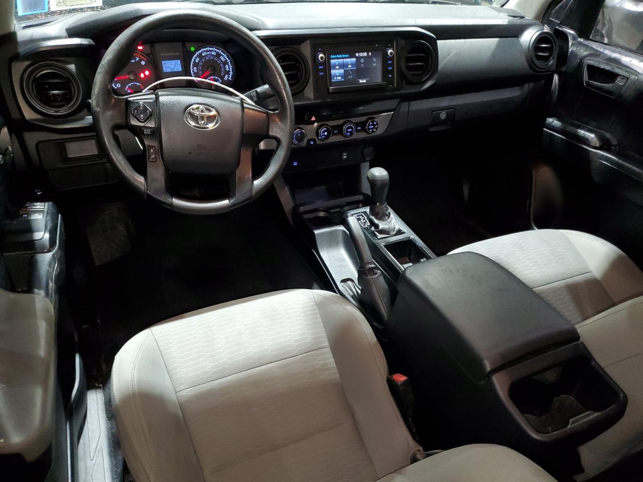 2016 Toyota Tacoma - Image 8