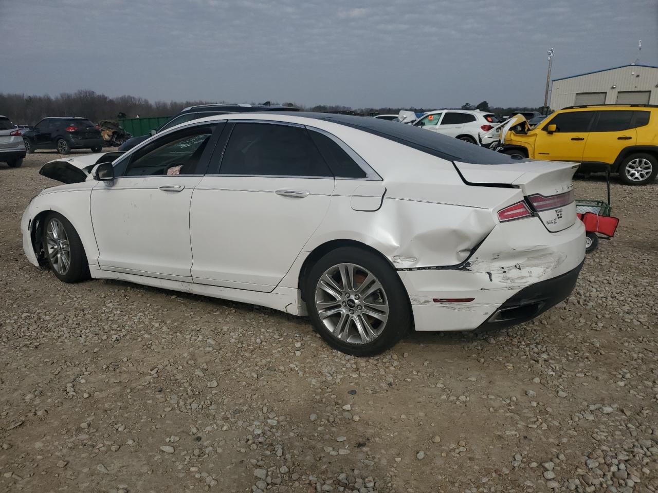2015 Lincoln MKZ - Image 2