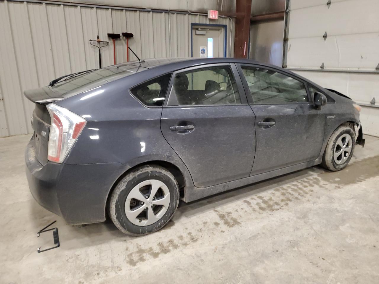 2013 Toyota Prius - Image 3