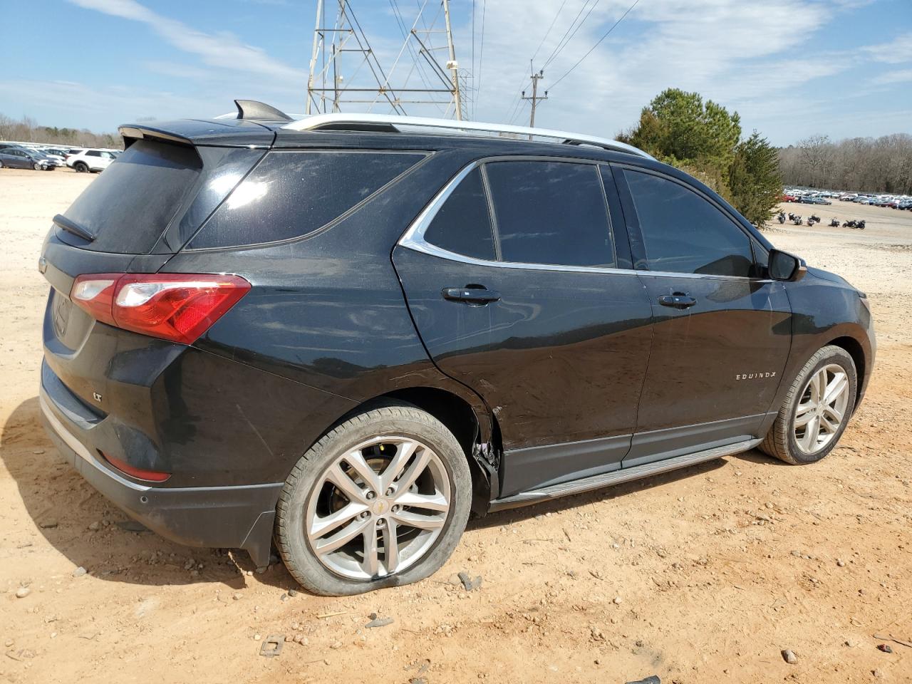 2019 Chevrolet Equinox - Image 3