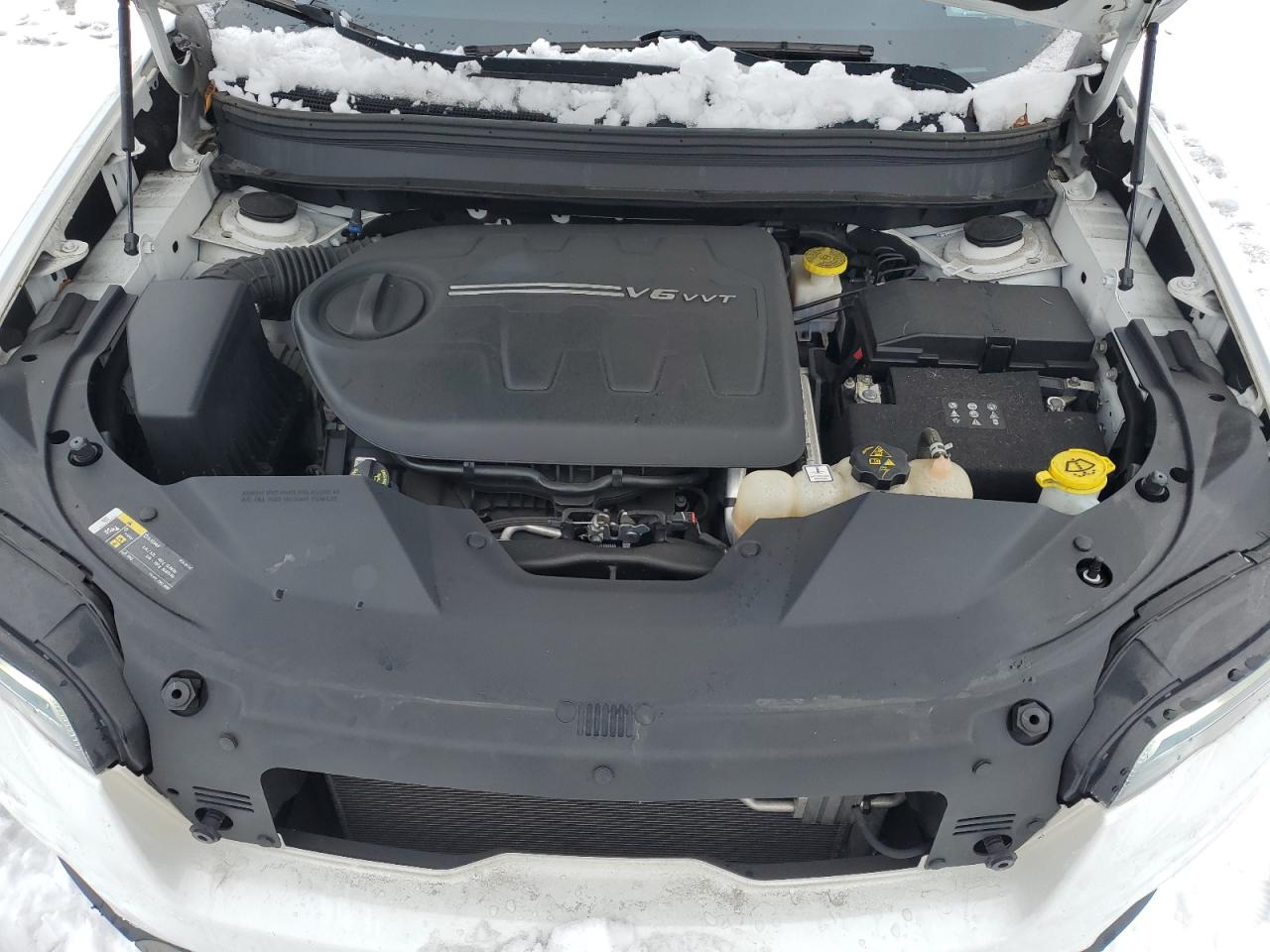 2019 Jeep Grand Cherokee - Image 12