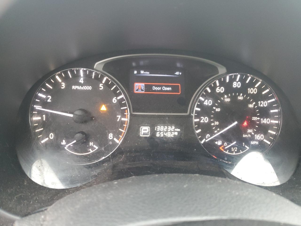 2014 Nissan Altima - Image 9