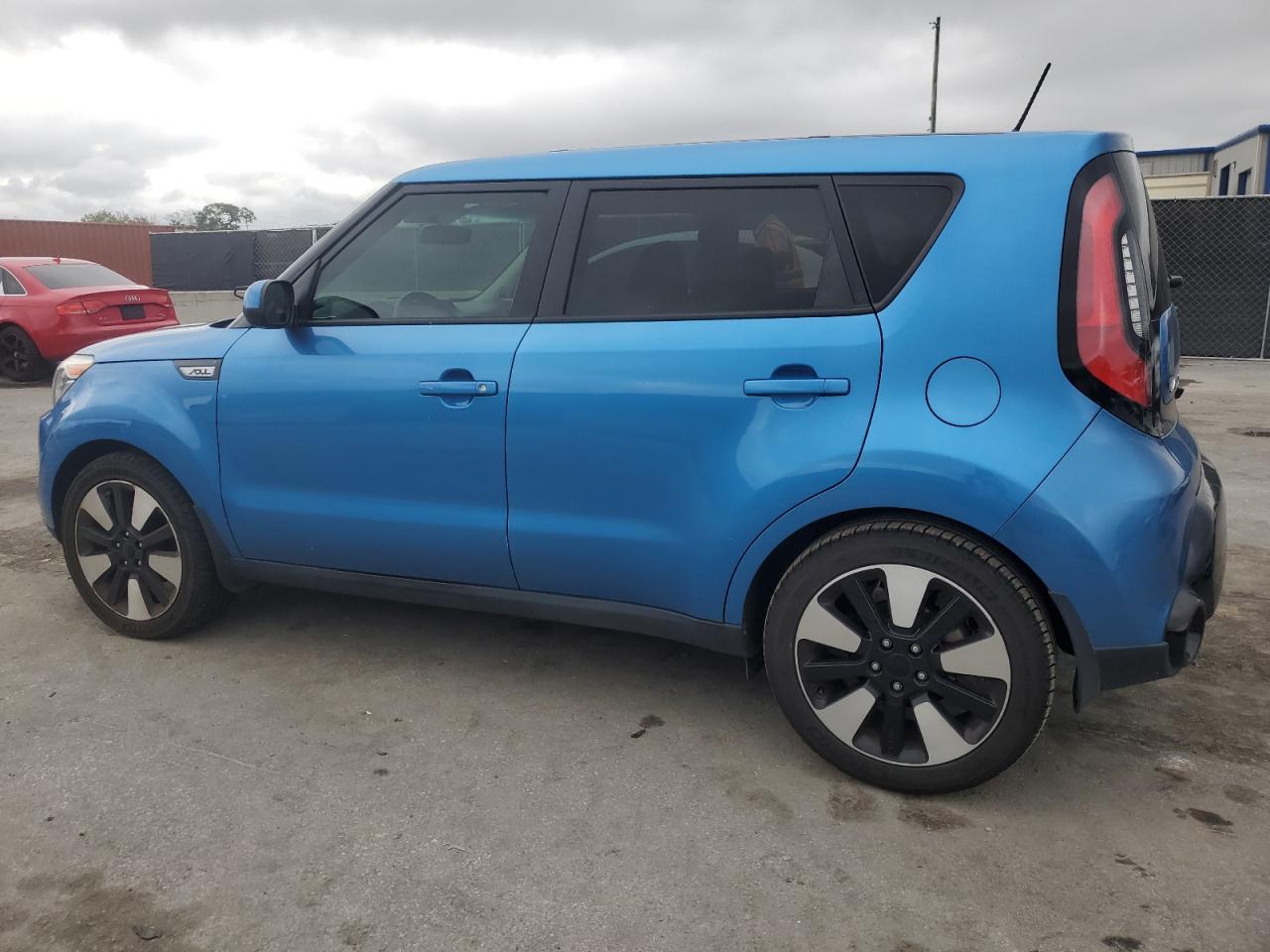 2016 Kia Soul - Image 2
