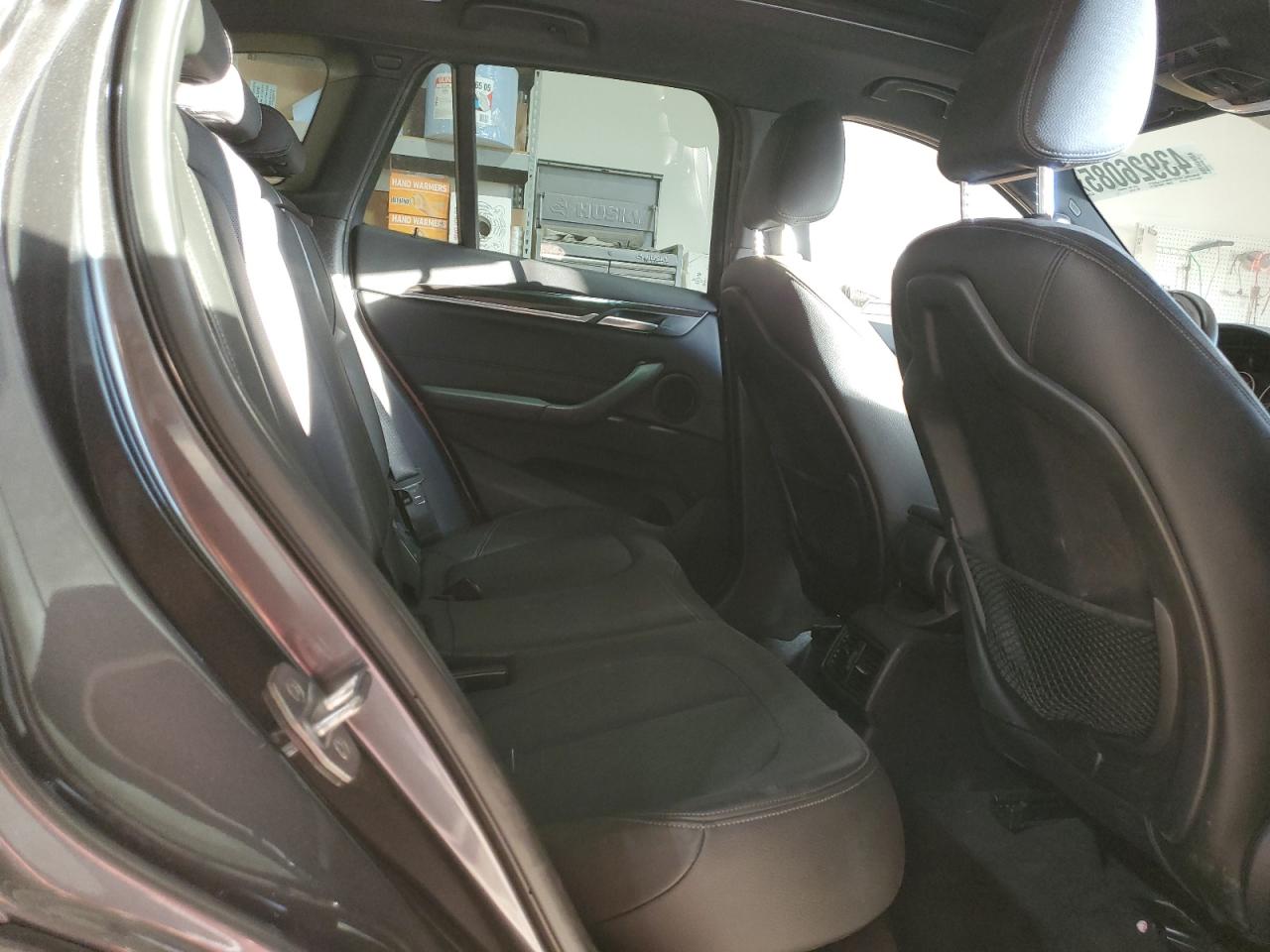2016 BMW X1 - Image 12