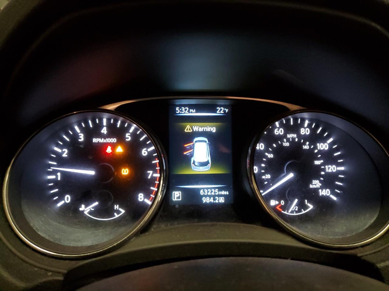 2015 Nissan Rogue - Image 9