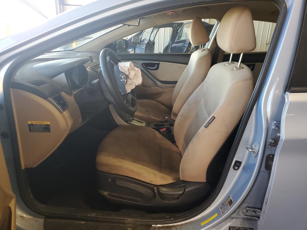 2013 Hyundai Elantra - Image 7