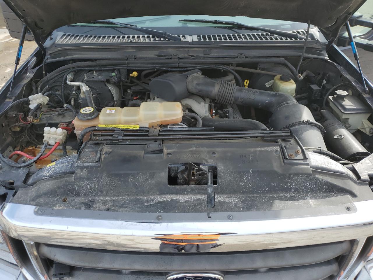 2003 Ford F350 - Image 11