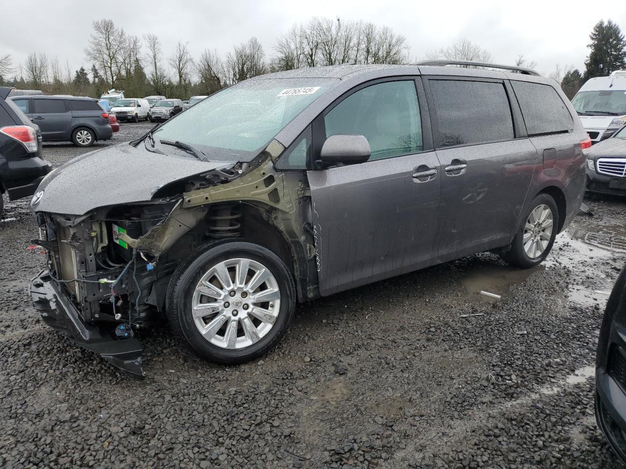 2011 Toyota Sienna - Image 1