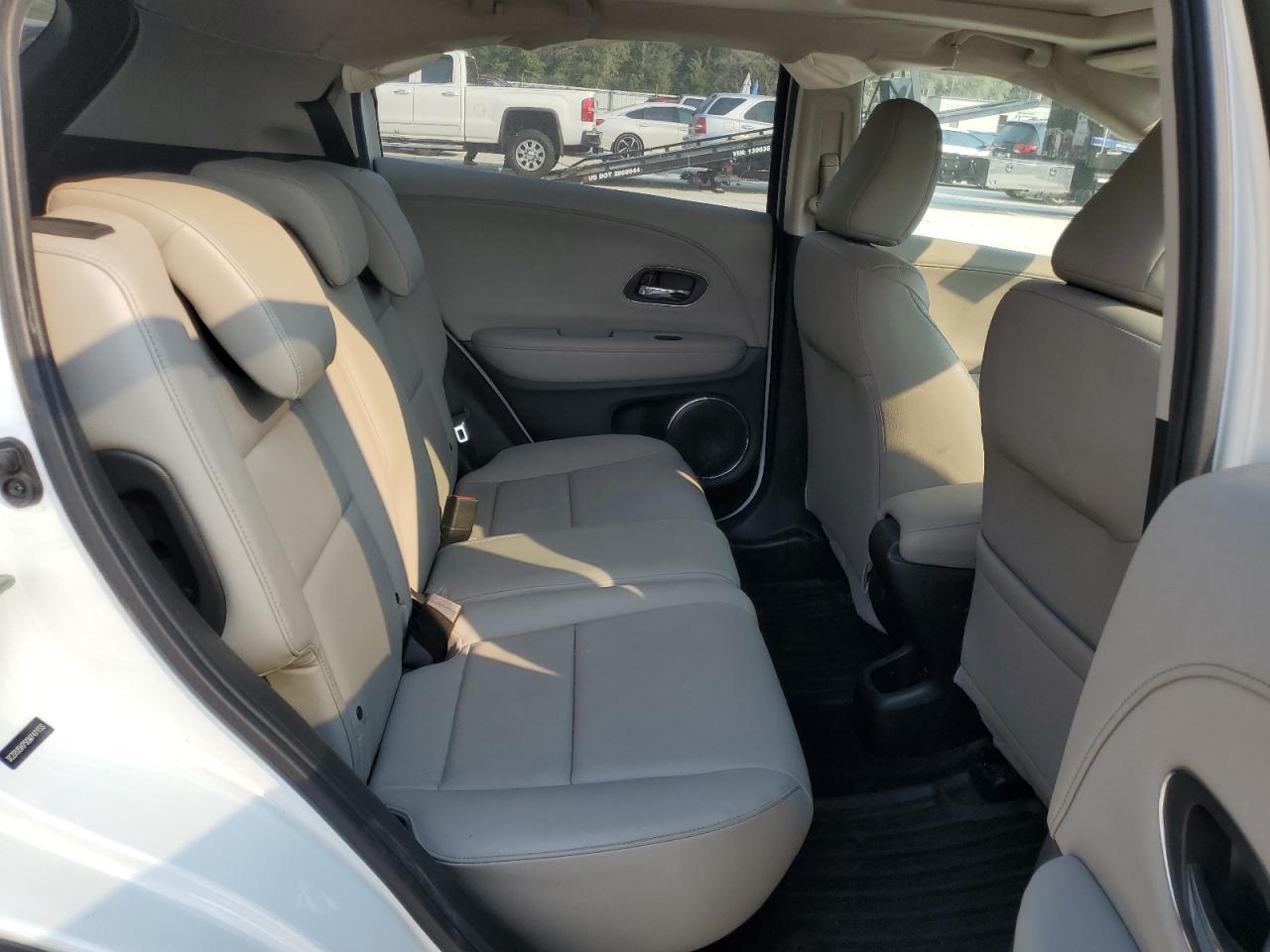 2016 Honda HR-V - Image 10