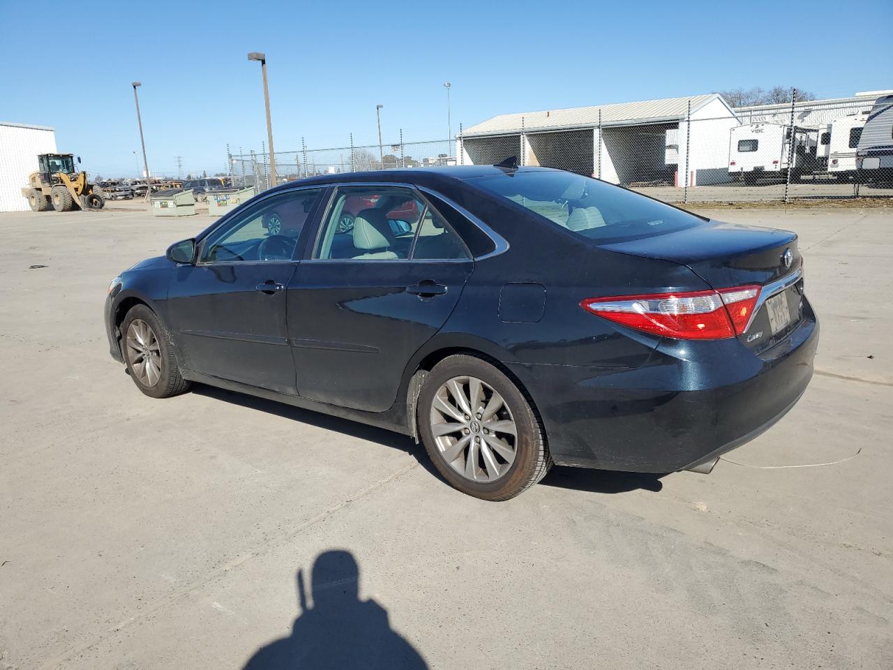 2015 Toyota Camry - Image 2