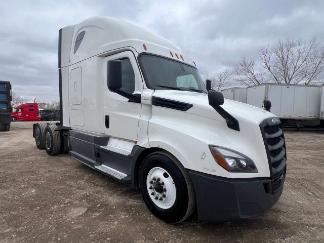 2020 Freightliner Cascadia 126 