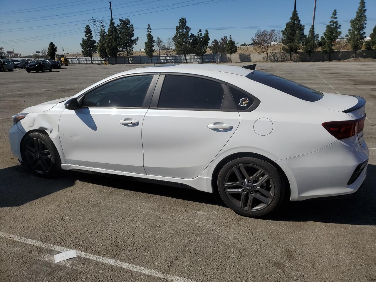 2021 Kia Forte - Image 2
