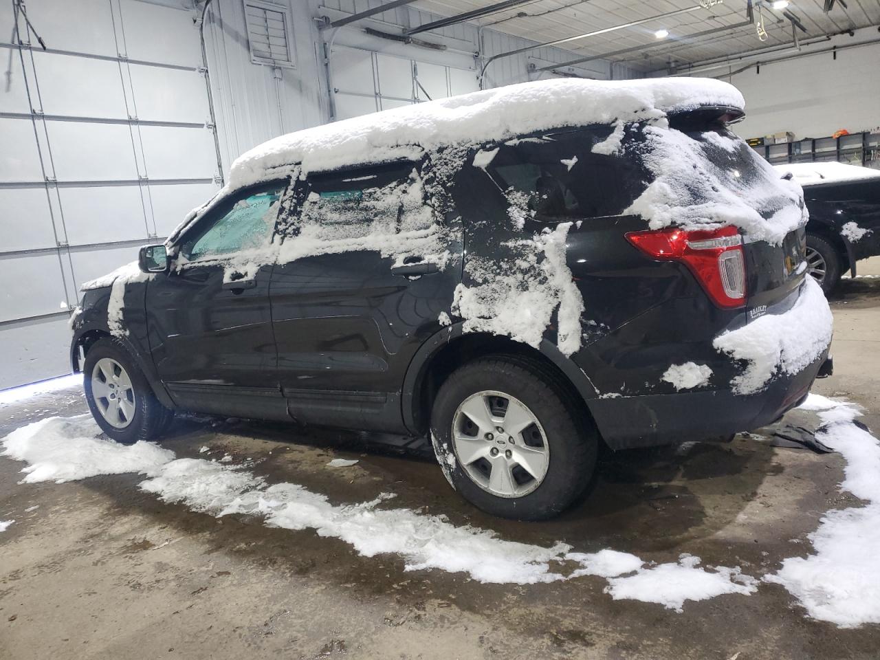 2012 Ford Explorer - Image 2