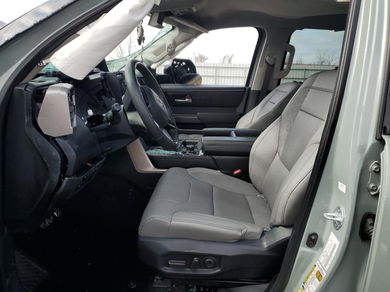 2022 Toyota Tundra - Image 7