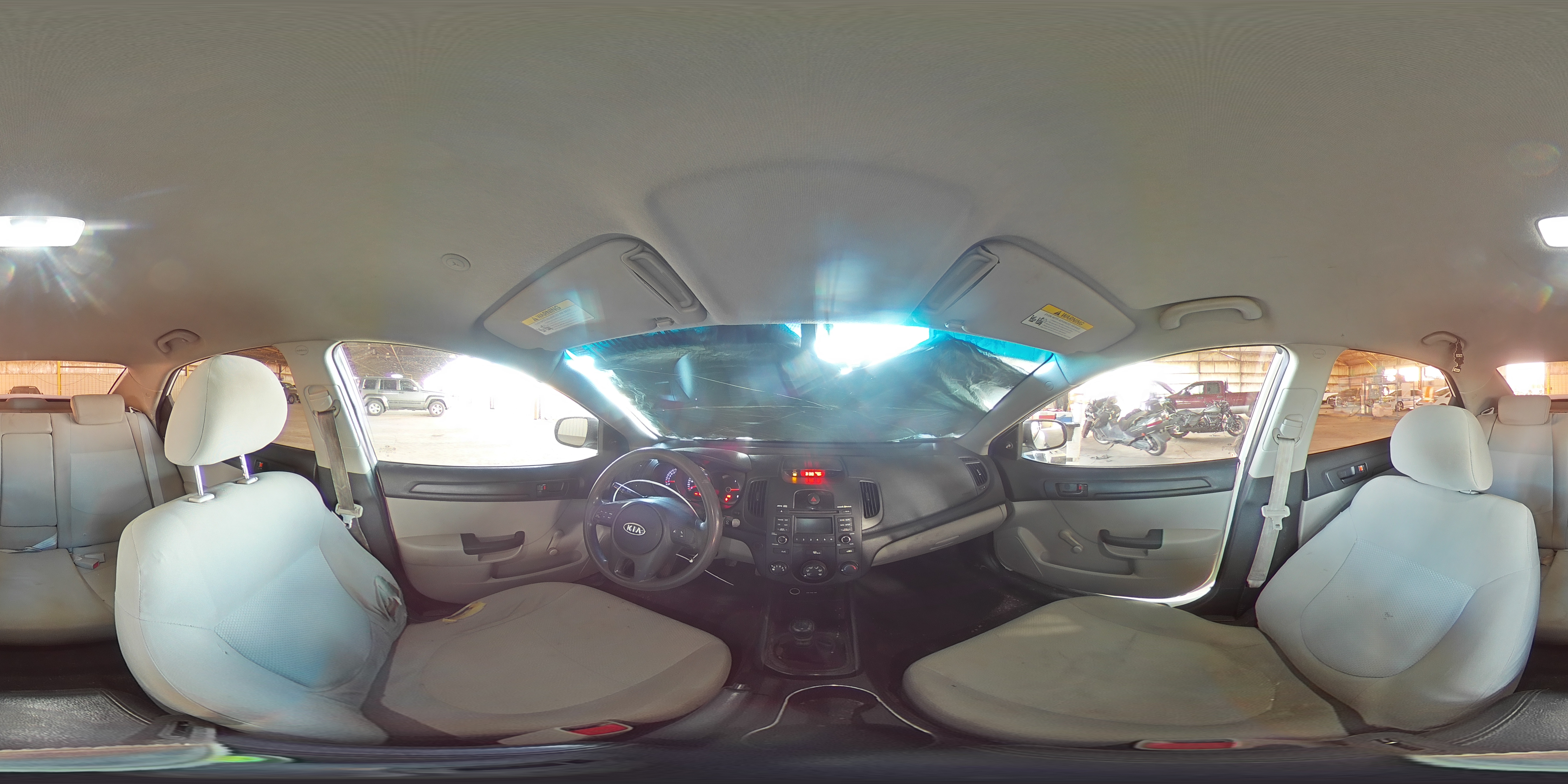 2013 Kia Forte - Image 12