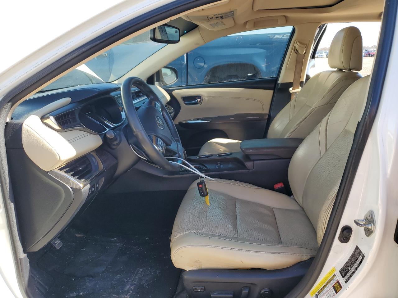 2013 Toyota Avalon - Image 8