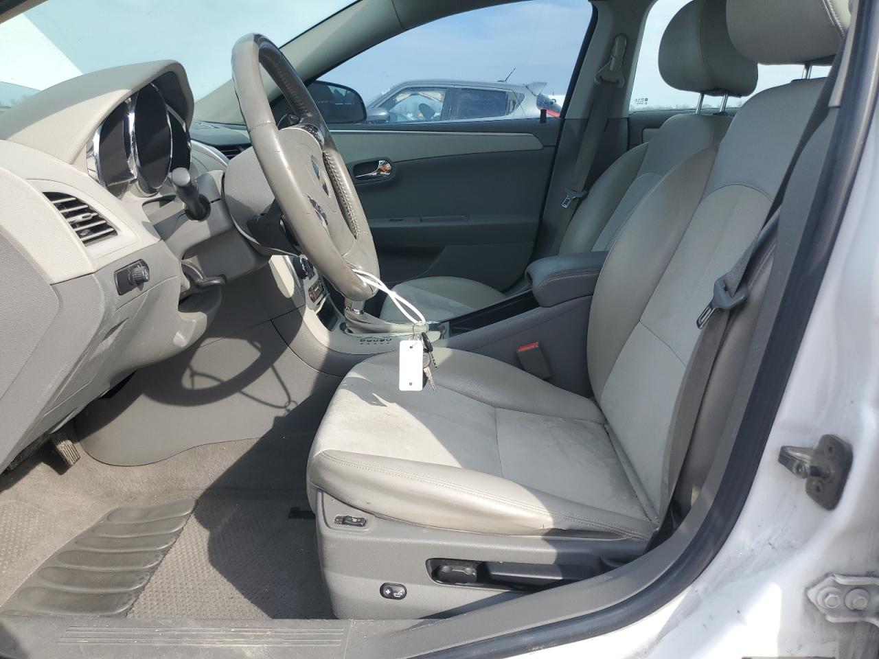 2010 Chevrolet Malibu - Image 7