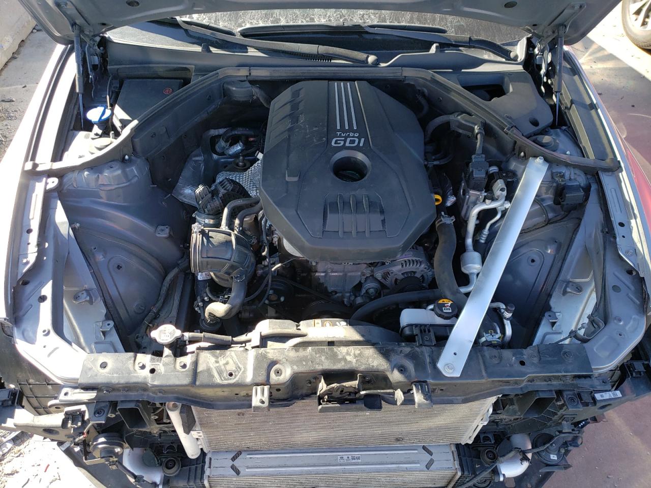 2021 Genesis G70 - Image 11