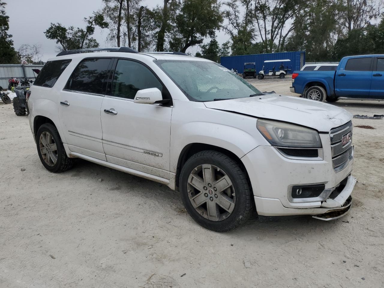 2016 GMC Acadia - Image 4