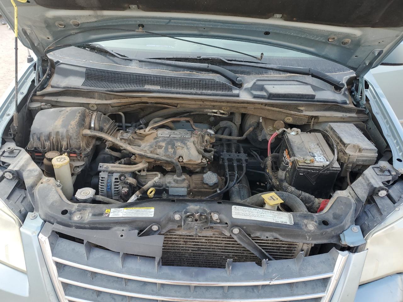 2010 Chrysler Town & Country - Image 12