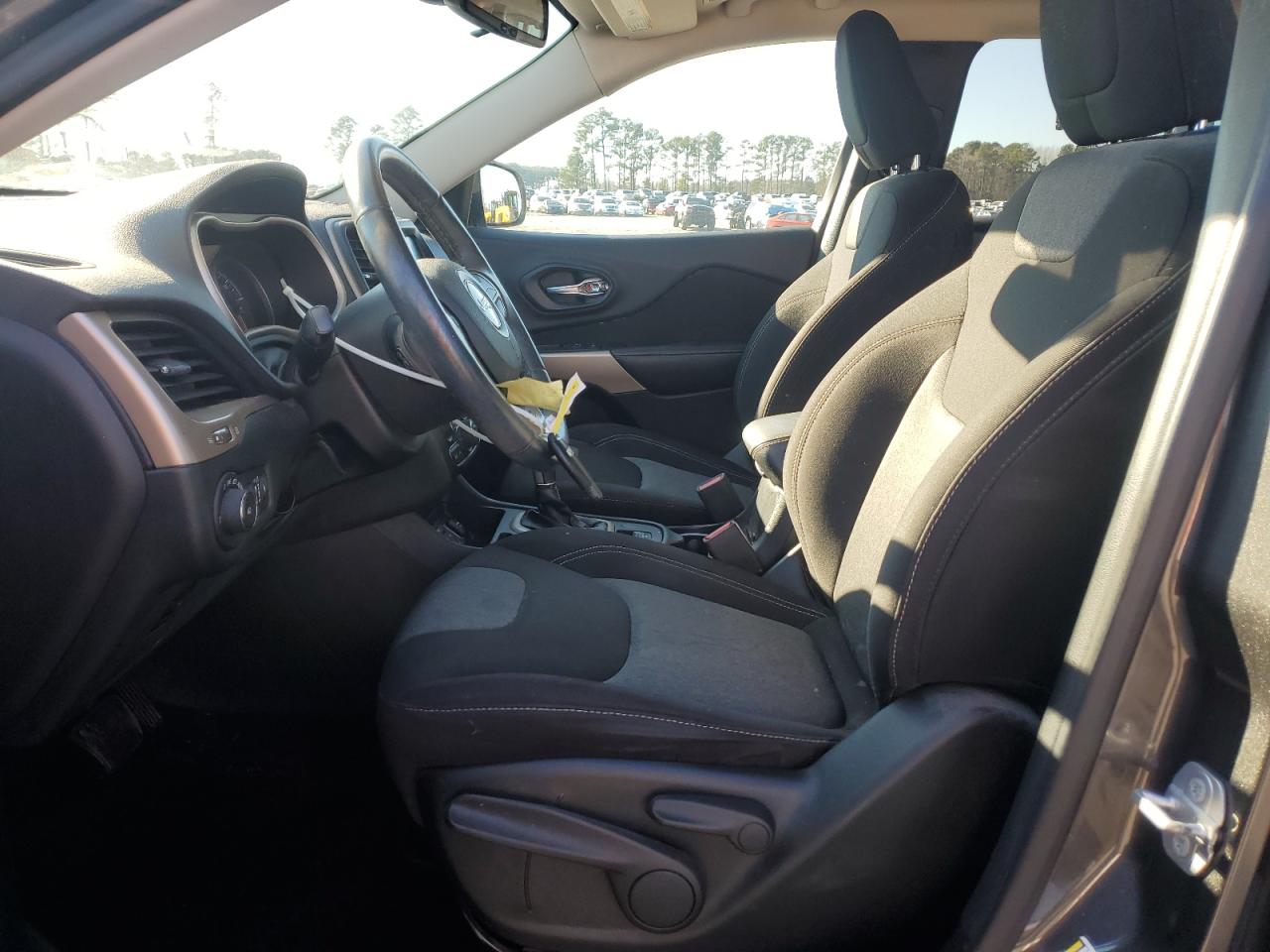 2018 Jeep Grand Cherokee - Image 7