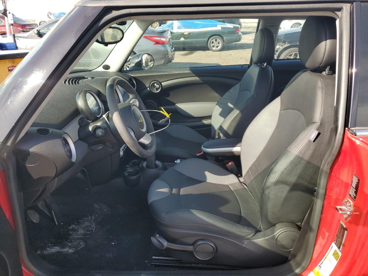 2008 Mini Cooper 3-D VIN: WMWMF33536TU68000 Lot: 45538065