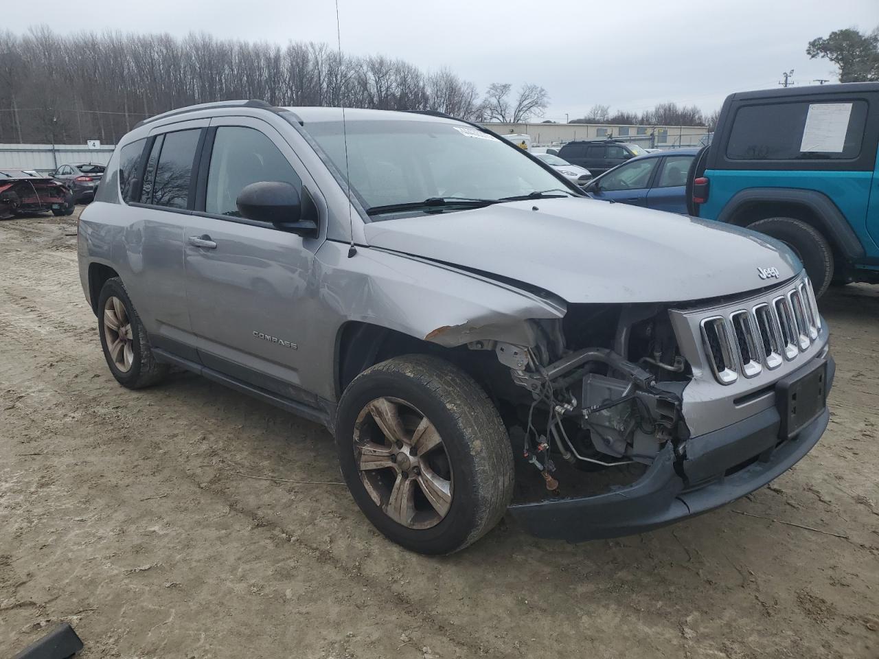 2016 Jeep Compass - Image 4